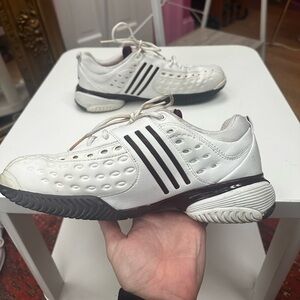 Adidas Ladies Tennis Court Shoe size 9